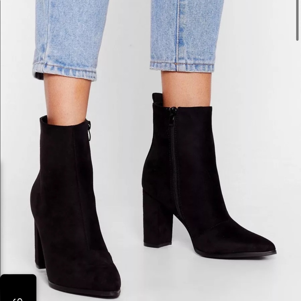 Pointed Heeled Ankle Boots